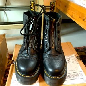 Dr Marten Sinclair boot